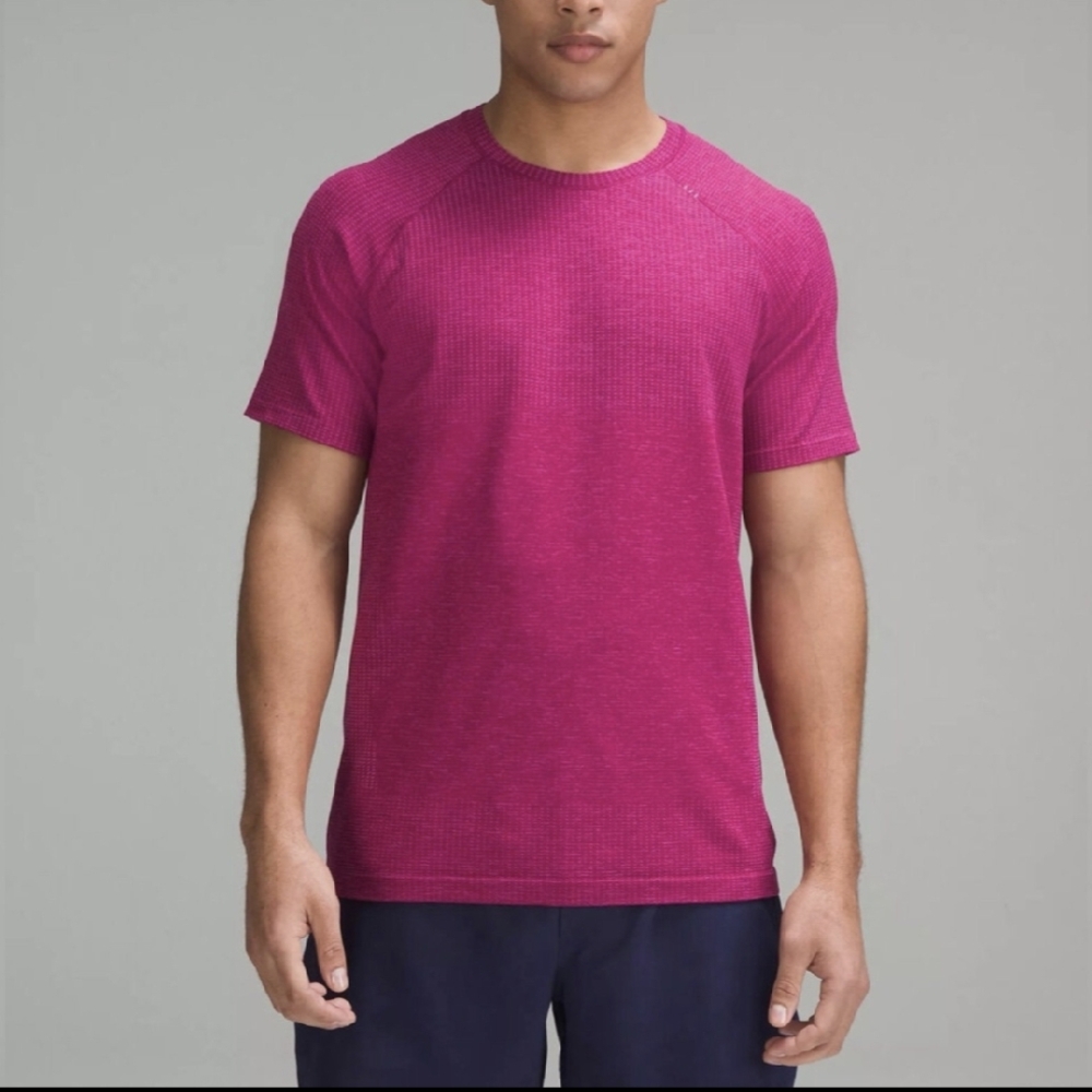 Lululemon Metal Vent Tech Short Sleeve